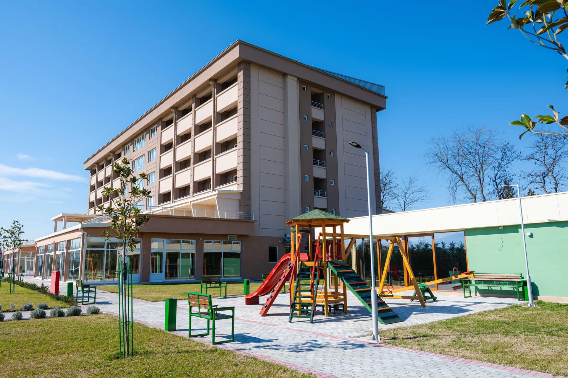 Паркот на Оаза - уредена зелена површина